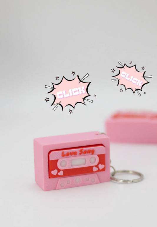 Retro Kaset | Tıklamalı Stres Anahtarlık